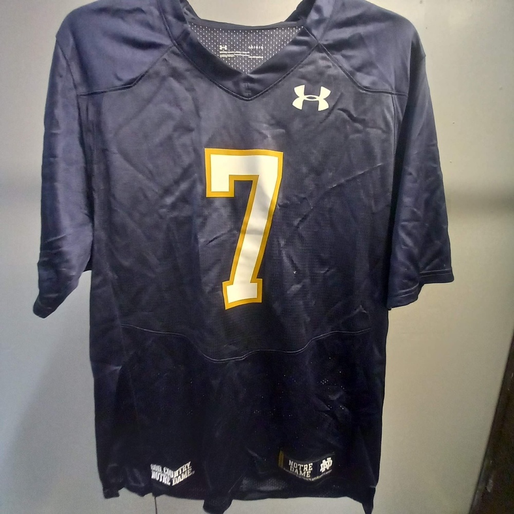Large Under Armor Notre Dame 7 Jersey